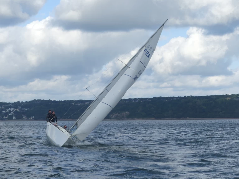 Verhuur Zeilboot Bénéteau met vaarbewijs