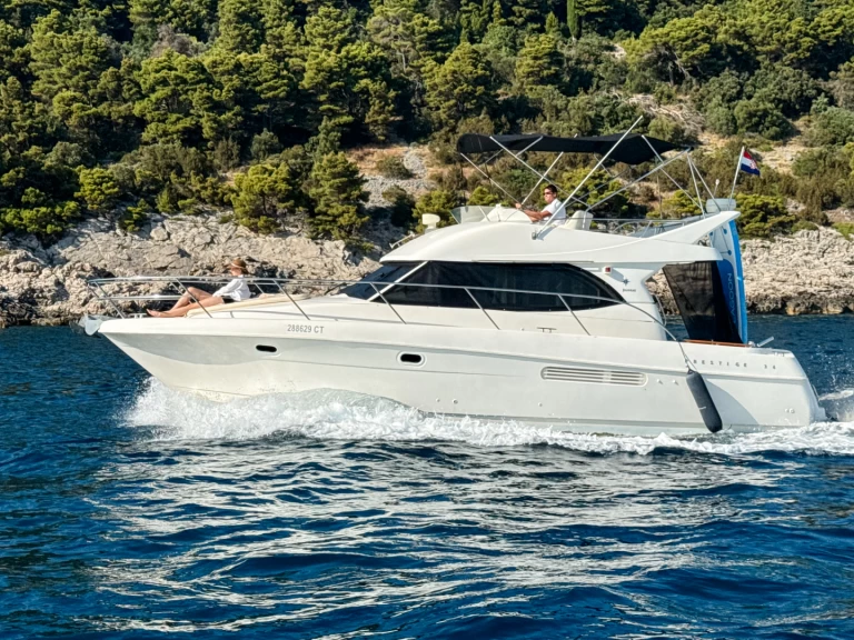 Jachthuur in Dubrovnik - Jeanneau Prestige 36 Fly via SamBoat