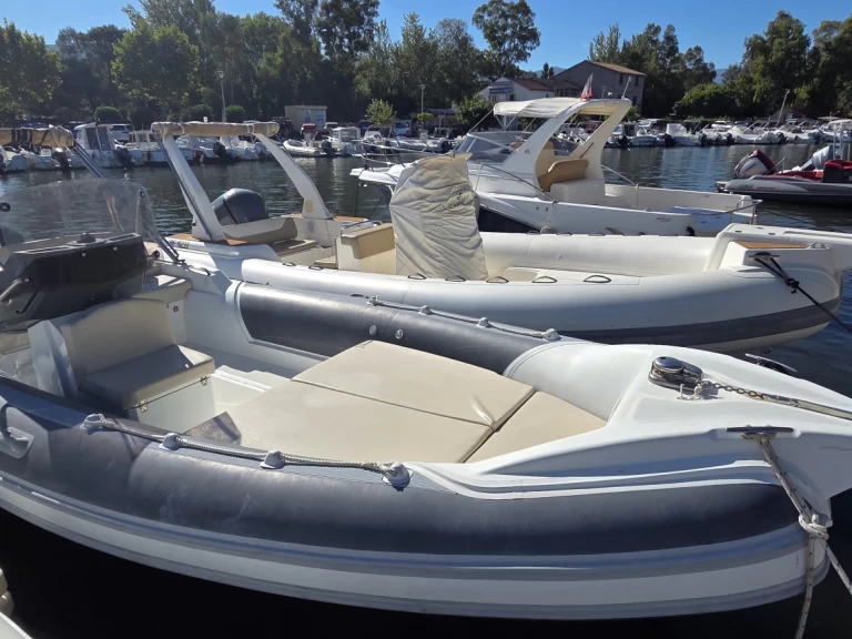 Bootverhuur Saint-Florent goedkoop 800