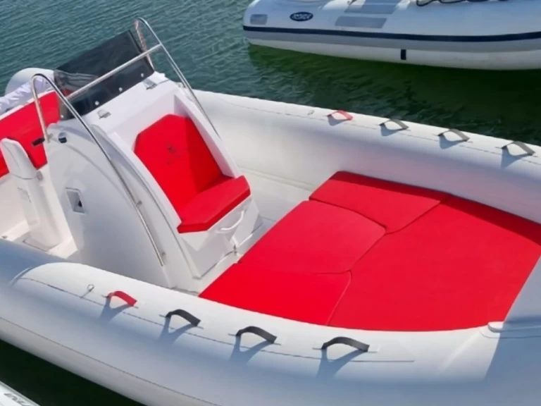 Bootverhuur Porto Siracusa goedkoop 23