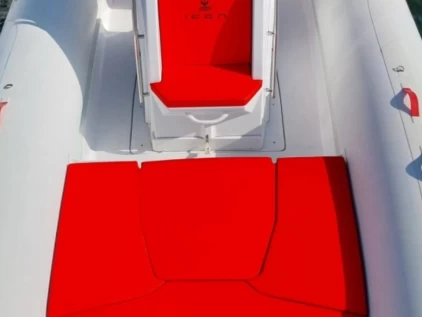 Huur een icon 23 in Porto Siracusa