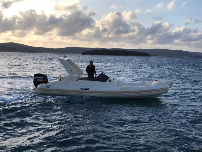 Bootverhuur Biograd na Moru goedkoop 25.1