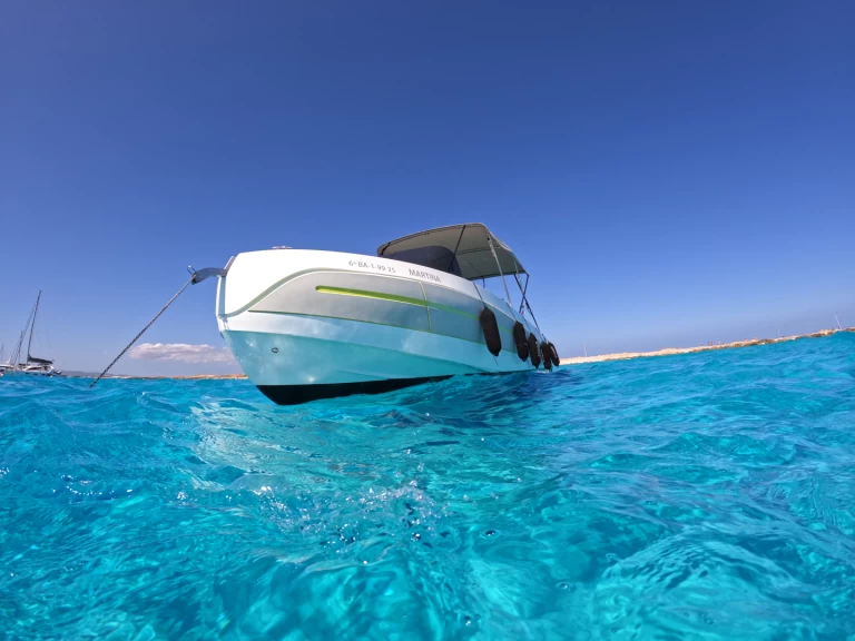 Bootverhuur Santa Eulària des Riu goedkoop Zephyr 800