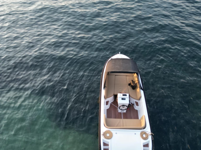 Verhuur Motorboot in Mandelieu-la-Napoule - BRB 555 tenders