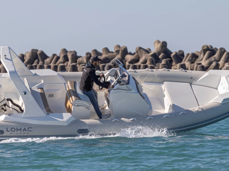 Lomac Lomac 710 IN te huur van particulier of professional in Hyères