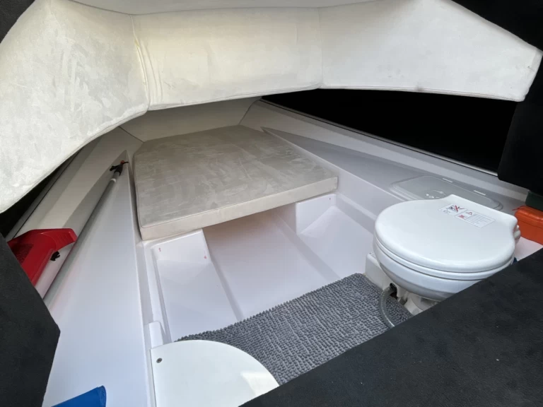 Bootverhuur Arrow Arabis 23 Arrow Arabis 23 in Trogir via SamBoat