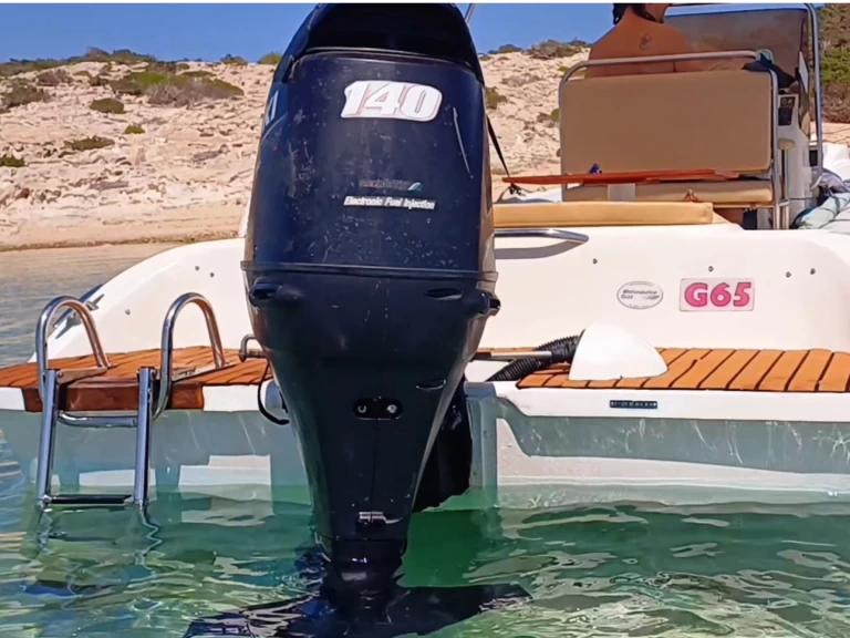 Verhuur RIB in Ibiza Town - Gommonautica G65
