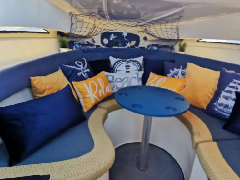 Verhuur Motorboot Rio met vaarbewijs