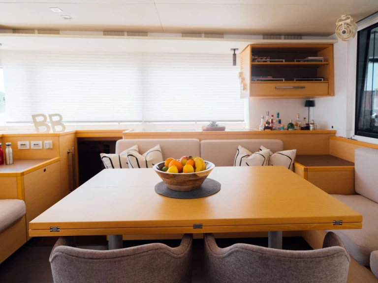 Huur een Lagoon Baza in Split