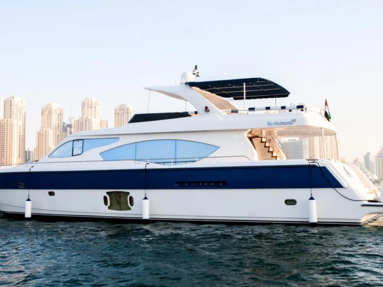 Huur Jacht met of zonder schipper Dubai Marine in Dubai Marina