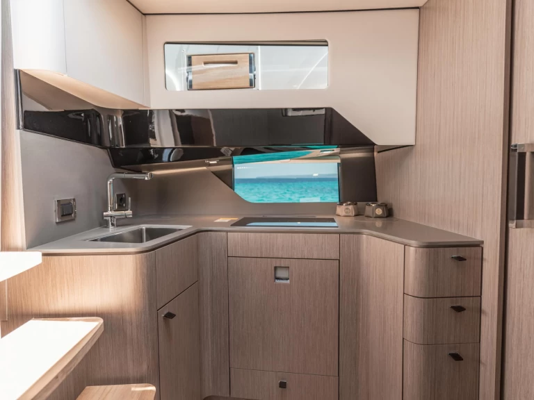 Huur Motorboot met of zonder schipper Fjord in Ibiza Town