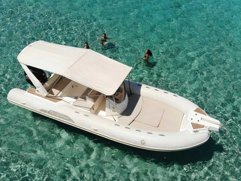 Motorboot te huur in Ibiza Town voor de beste prijs