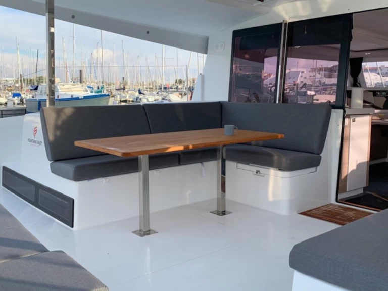 Fountaine Pajot Lucia 40 te huur van particulier of professional in Tivat