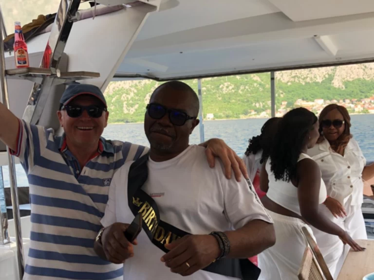 Verhuur Catamaran Fountaine Pajot met vaarbewijs