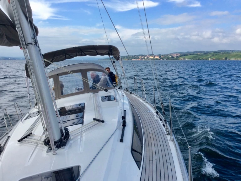 Huur een Bavaria Bavaria 37 in Bodman-Ludwigshafen