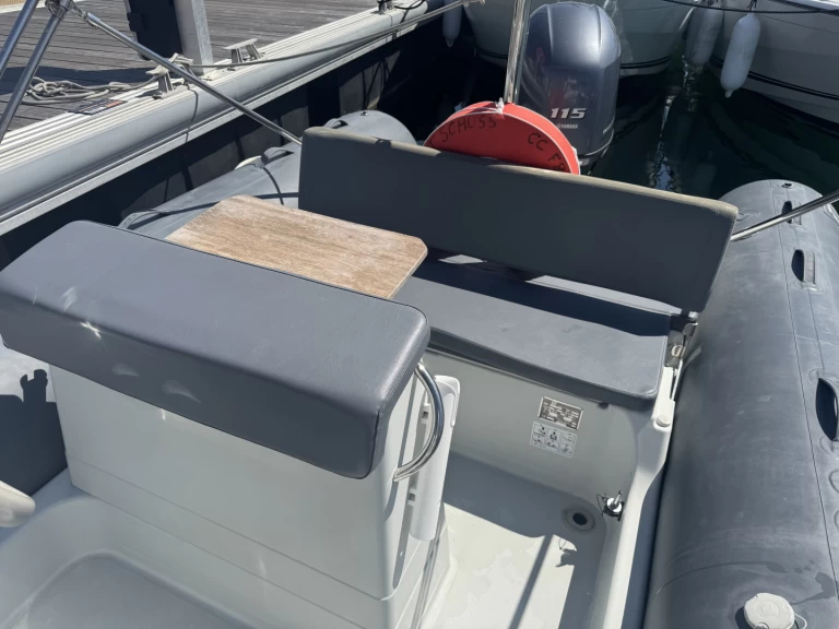 Huur RIB met of zonder schipper Zodiac in Port la Forêt