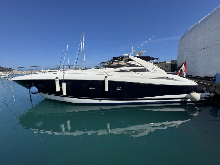 Huur een Sunseeker Portofino 53 in Roquebrune-Cap-Martin
