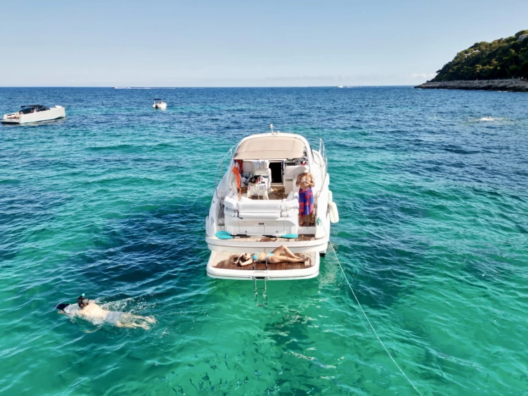 Bootverhuur Monaco-Ville goedkoop Bavaria 400 Sport