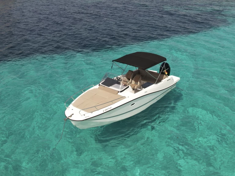 Bootverhuur Cambrils goedkoop Activ 755 Sundeck