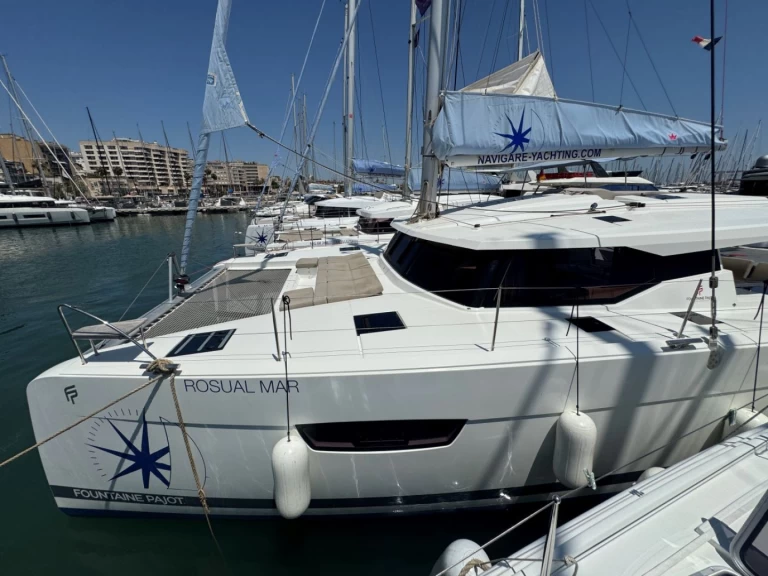 Fountaine Pajot Astrea 42 te huur van particulier of professional in Palma de Mallorca