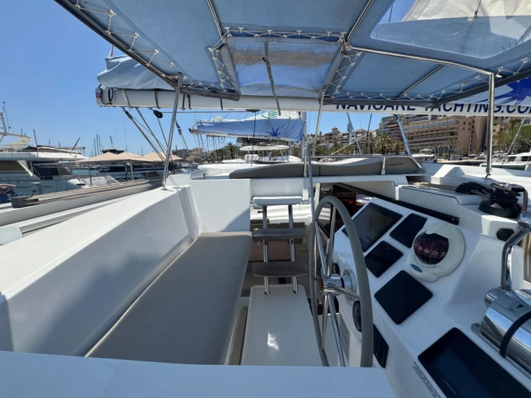 Jachthuur in Palma de Mallorca - Fountaine Pajot Astrea 42 via SamBoat