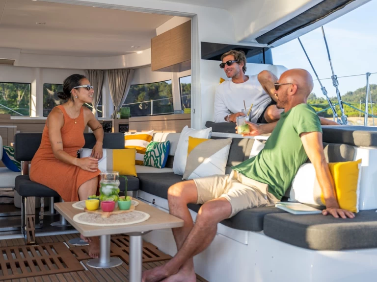 Huur een Lagoon Lagoon 43 in Road Town