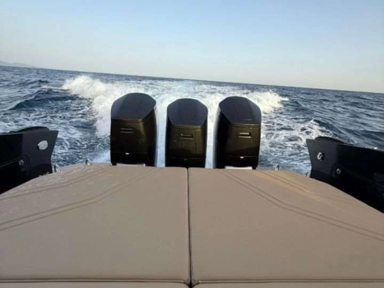 Huur een Sea Water Kymera 53 in Bonifacio