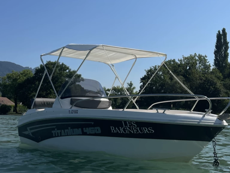 Huur een AM Yacht Titanium 460 in Sevrier