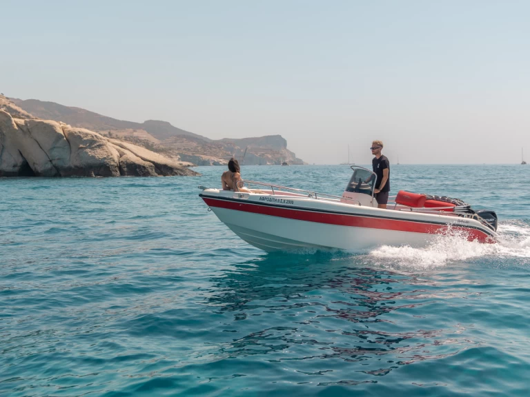 Huur een Poseidon BLU WATER 185 in Mílos