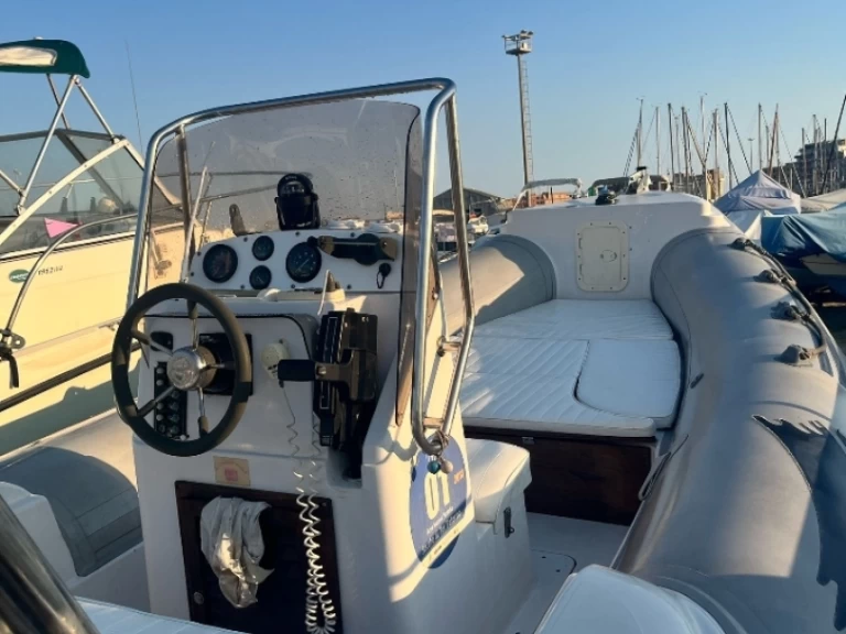 Bootverhuur Anzio goedkoop King 600
