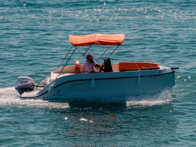 Jachthuur in Puerto Marina Benalmadena - Bey Yacht 18 via SamBoat