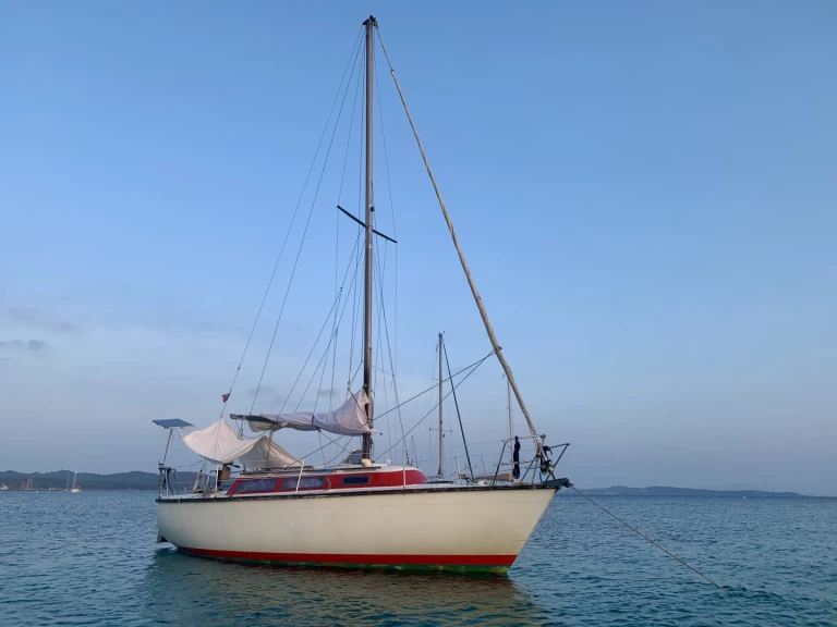 Dufour Dufour 2800 te huur van particulier of professional in Hyères