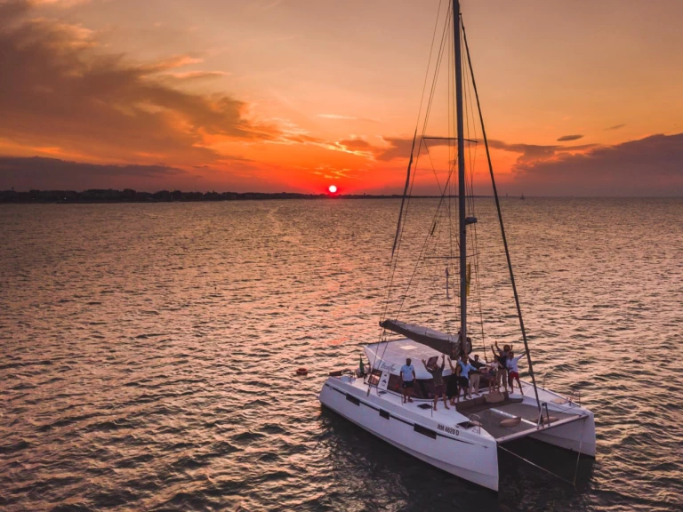 Jachthuur in Rimini - Nautitech Nautitech 40 Open  via SamBoat