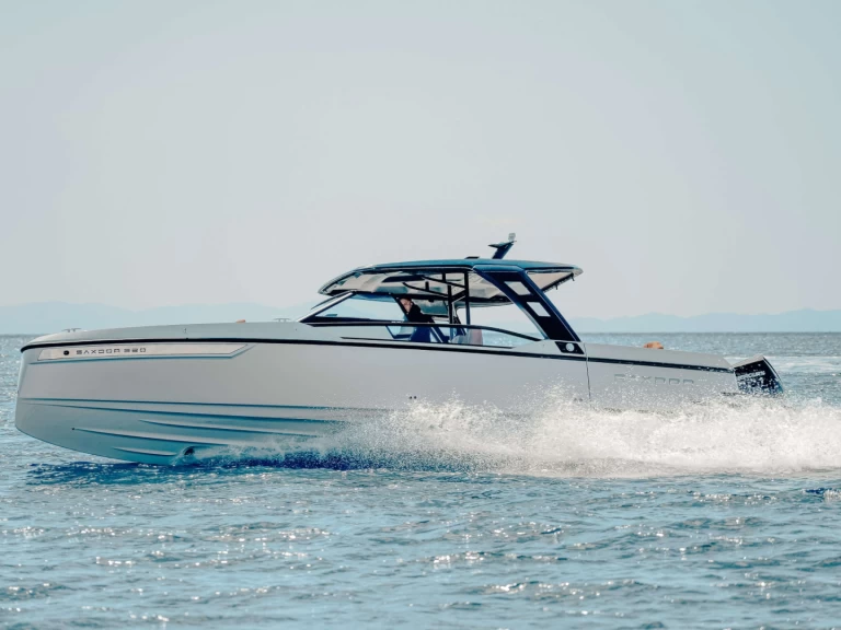 Saxdor 320 te huur van particulier of professional in Ajaccio