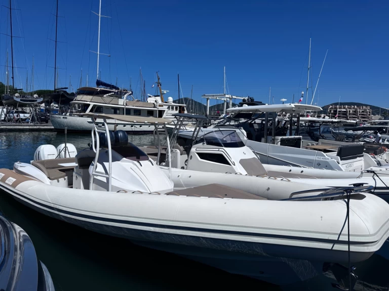 Verhuur RIB FANALE met vaarbewijs