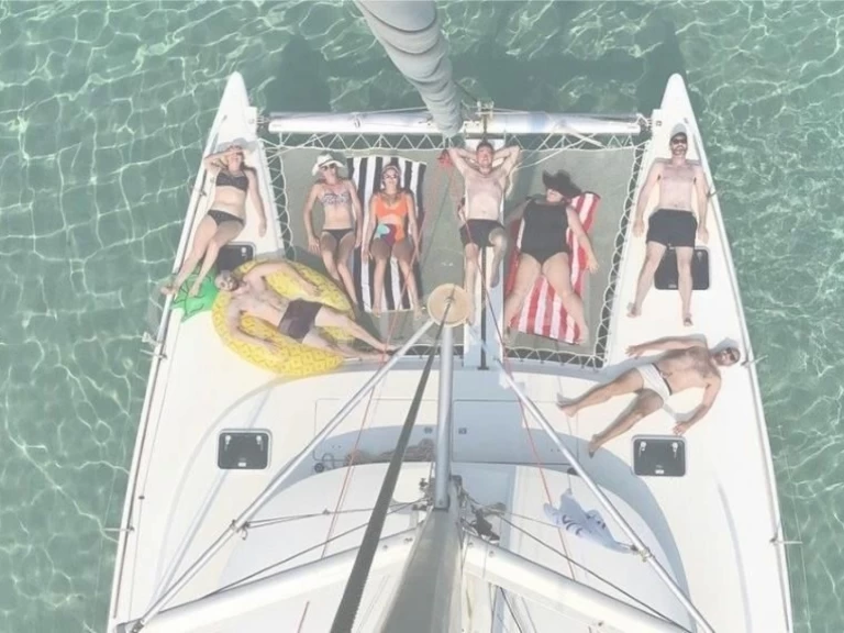 Huur een Lagoon Lagoon 400 S2 in Sant Antoni de Portmany