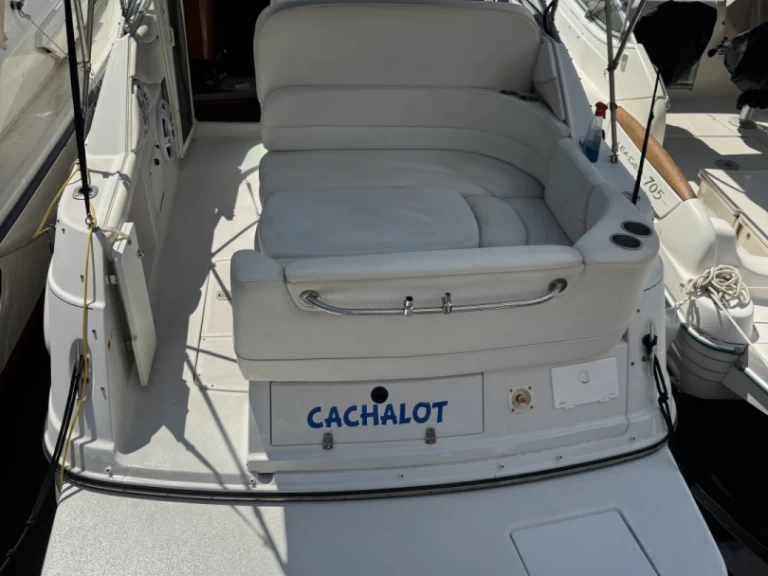 Four Winns Vista 248 te huur van particulier of professional in Mandelieu-la-Napoule