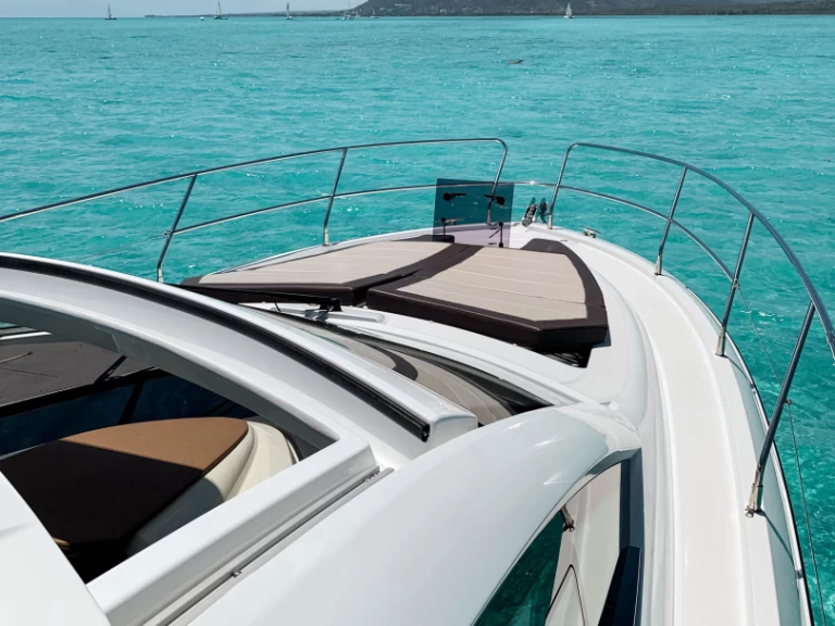 Verhuur Jacht in Tamarin - Bénéteau Gran Turismo 40