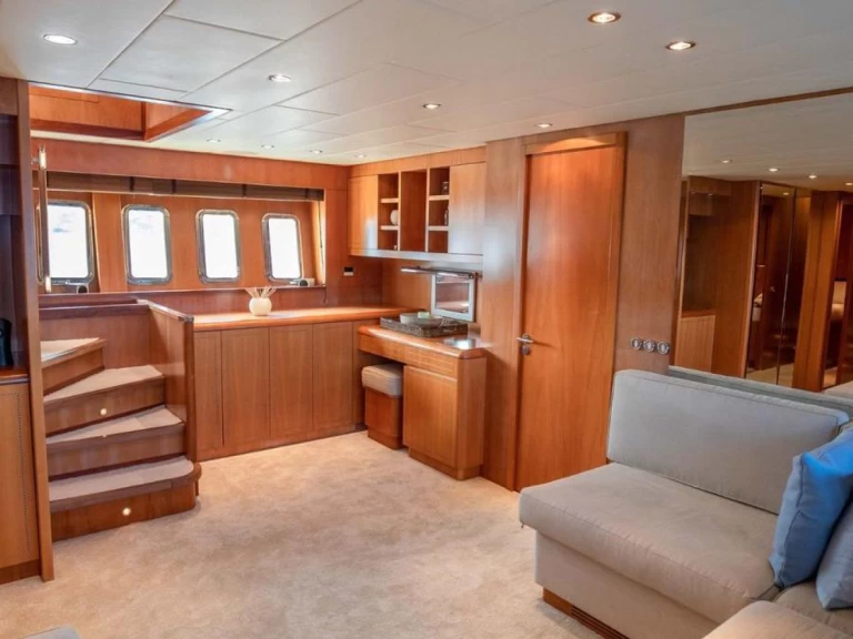 Bootverhuur Leopard Leopard 24 in Golfe-Juan via SamBoat