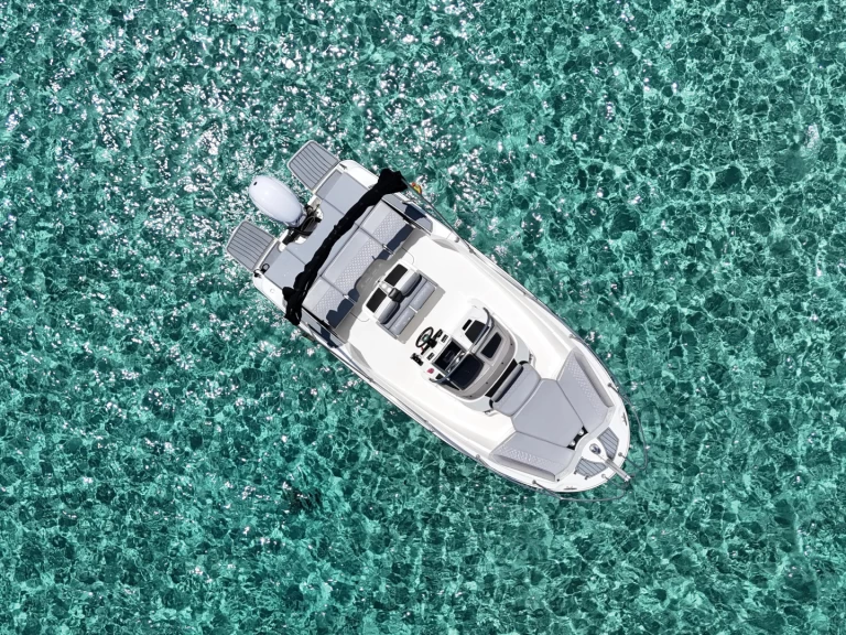 Motorboot te huur in Ibiza Town voor de beste prijs