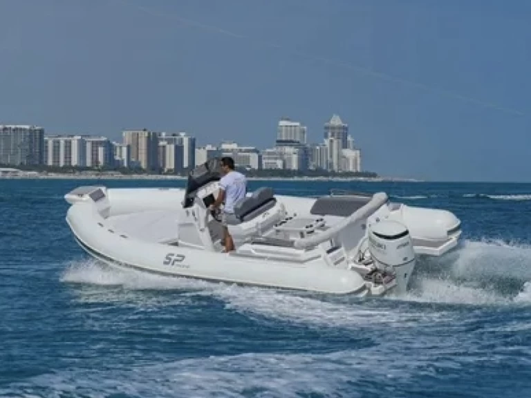 Huur RIB met of zonder schipper Sea prop in Baia