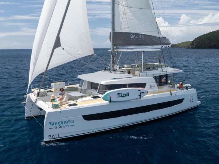 Huur een Bali BORROWED BOUNTY in Britse Maagden Eilanden