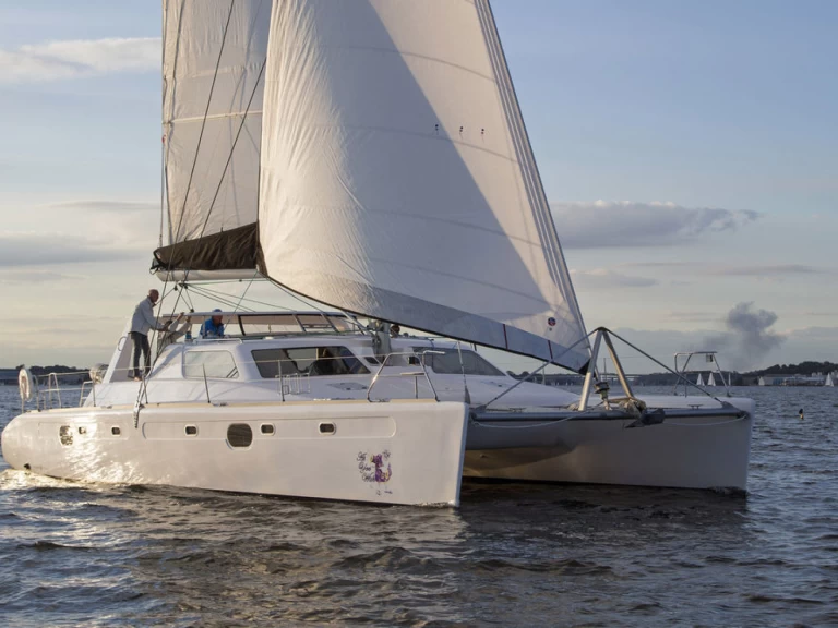 Catamaran te huur in Parish of Saint George voor de beste prijs