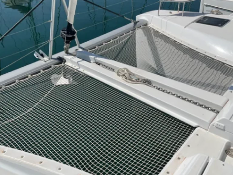 Verhuur Catamaran in Álimos - Lagoon Lagoon 46