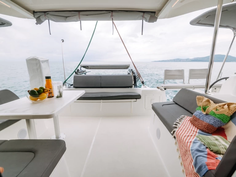 Verhuur Catamaran Excess met vaarbewijs