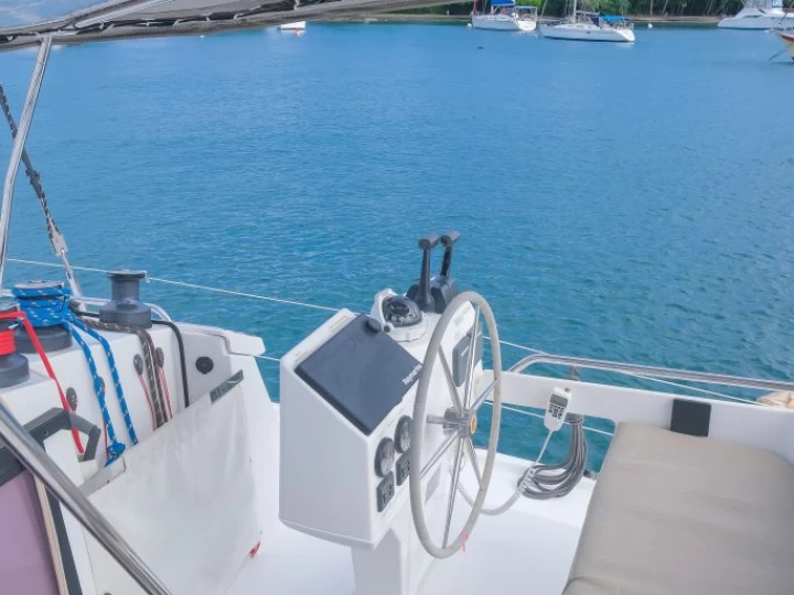 Catamaran te huur in Parish of Saint George voor de beste prijs