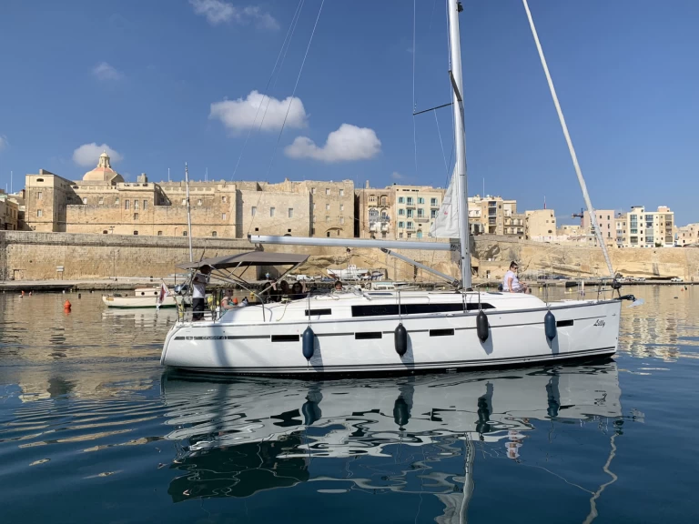 Jachthuur in Kalkara - Bavaria Bavaria 41 via SamBoat