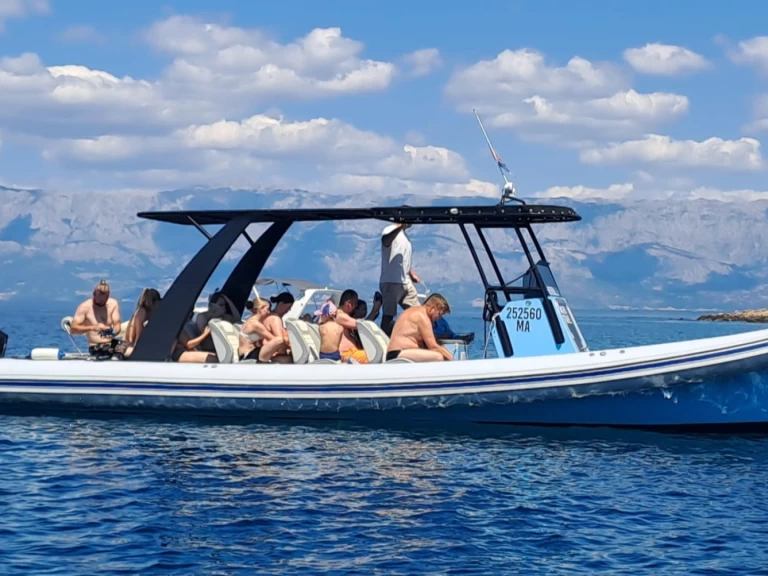 Huur een Colnago Colnago 33 in Makarska