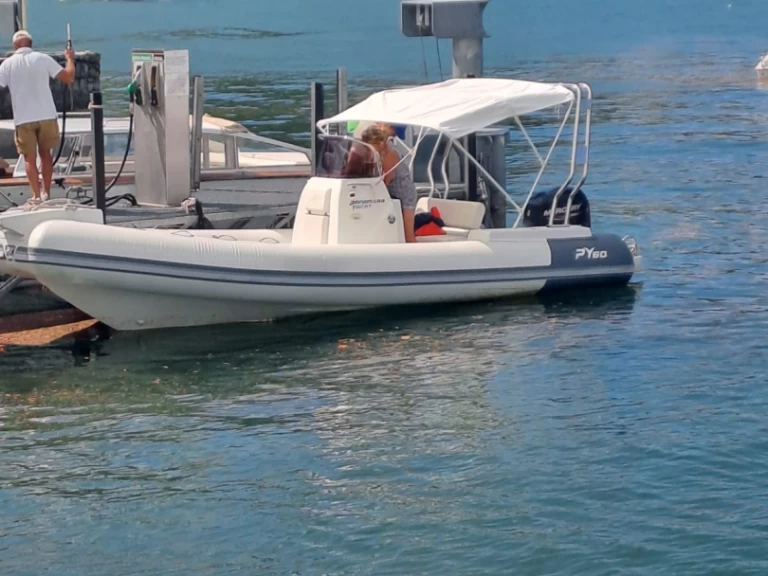 RIB te huur in Como (City) voor de beste prijs