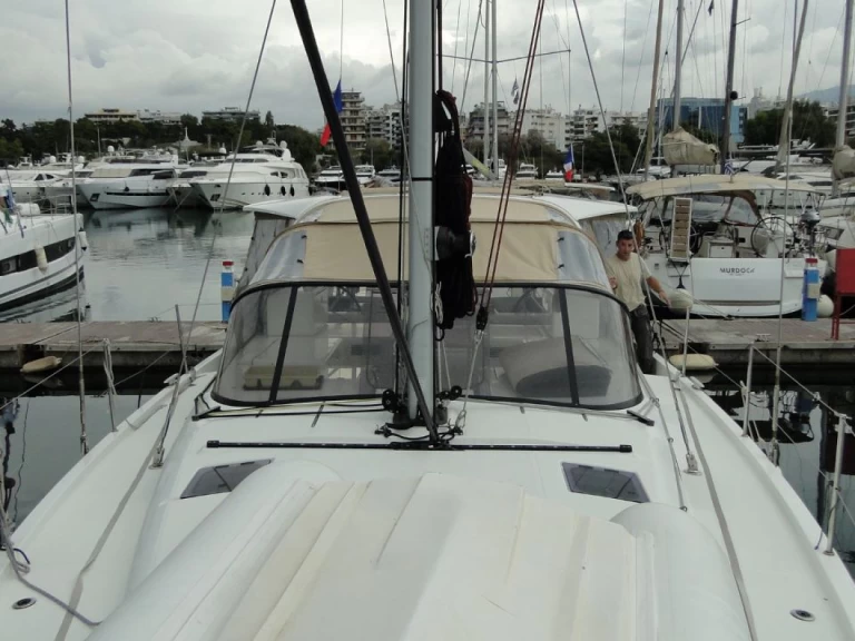 Huur een Jeanneau Sun Loft 47 in Álimos